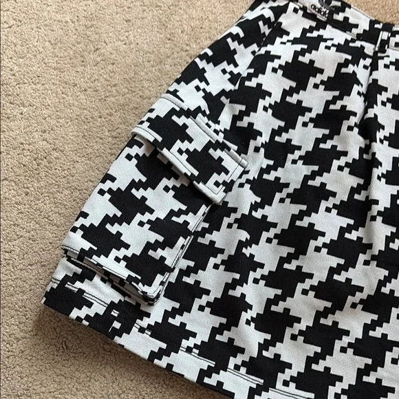 Adidas x Ivy Park Houndstooth Cargo Mini Skirt - Picture 8 of 10